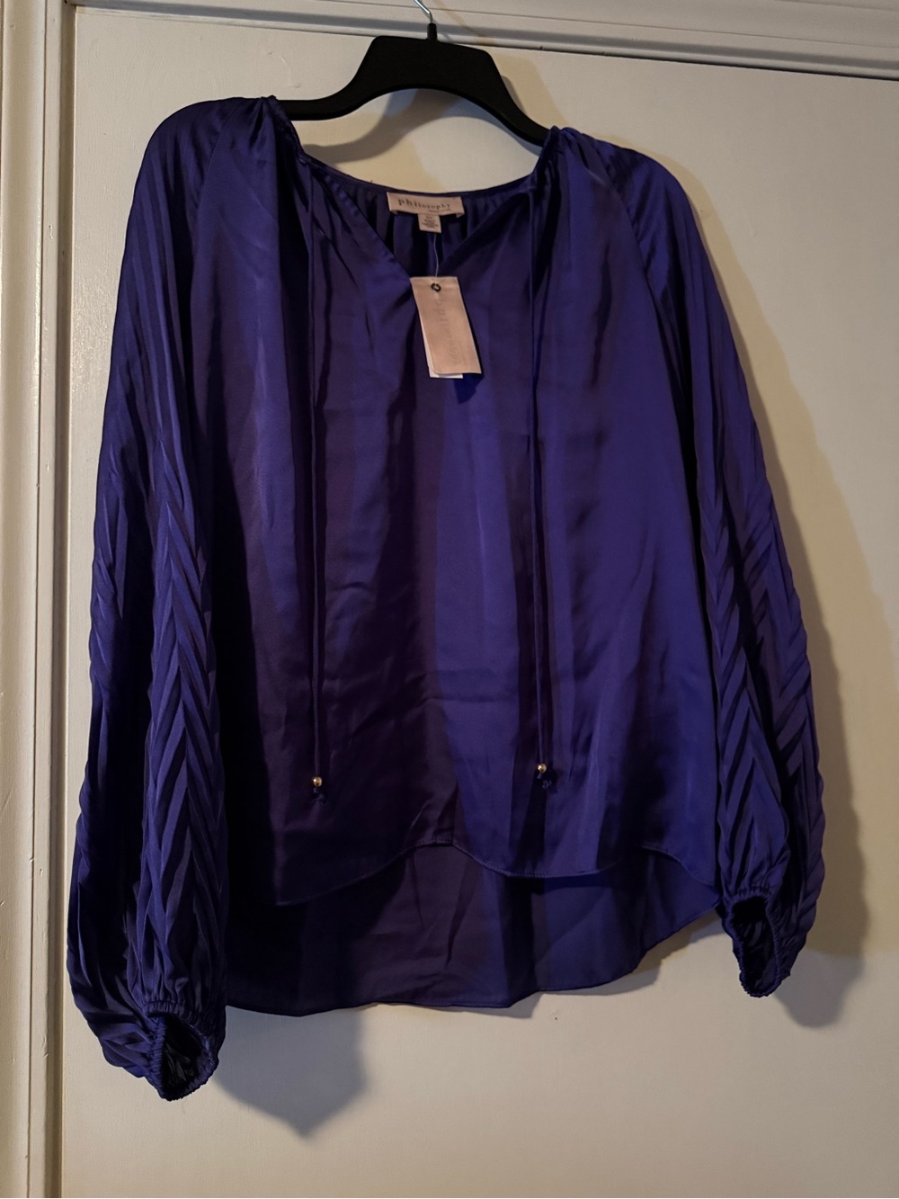 PHILOSOPHY By REPUBLIC Women's Purple Long-Sleeve Pleated Sleeve Blouse. - Picture 4 of 5